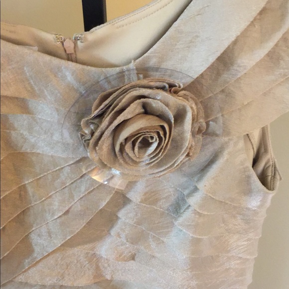 HOST PICK🎉🎊NWOT, London Times Dress!❌❌SOLD - Picture 3 of 12